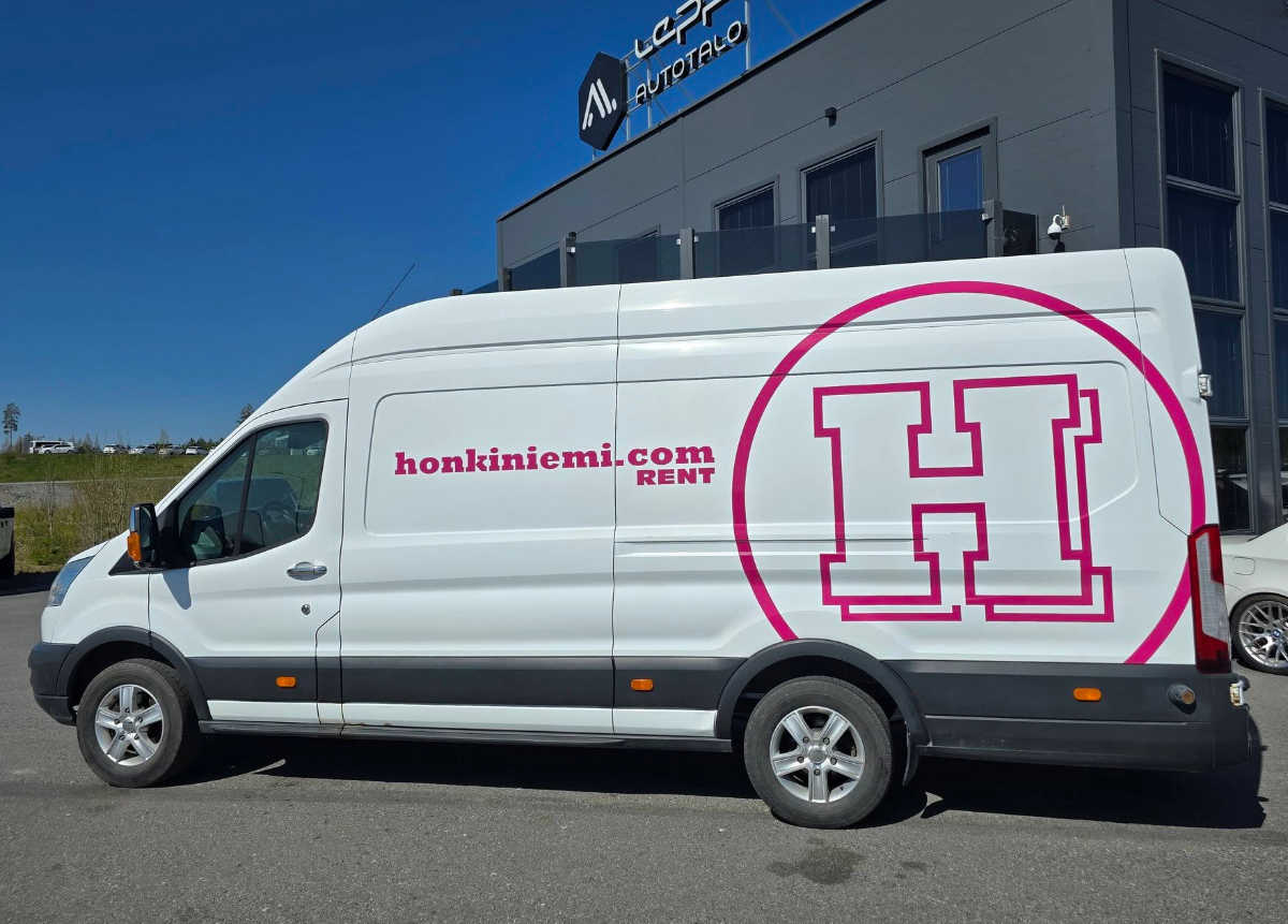 Pakettiauto vuokraus Tampere